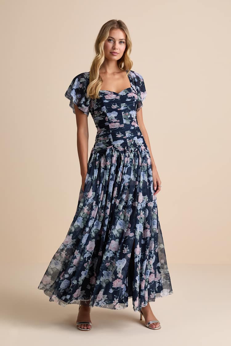 Cute Dresses, Tops, Shoes & Clothing for Women