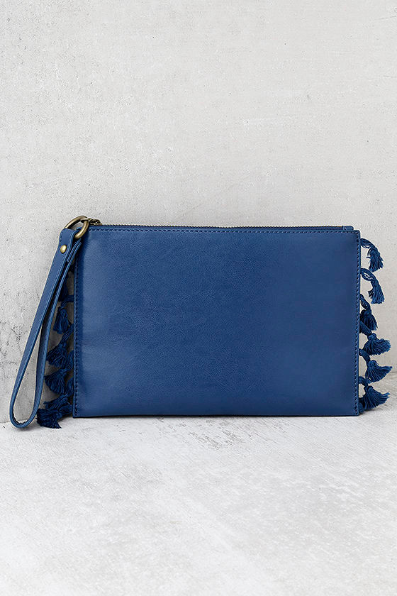 Holbox Navy Blue Clutch 1