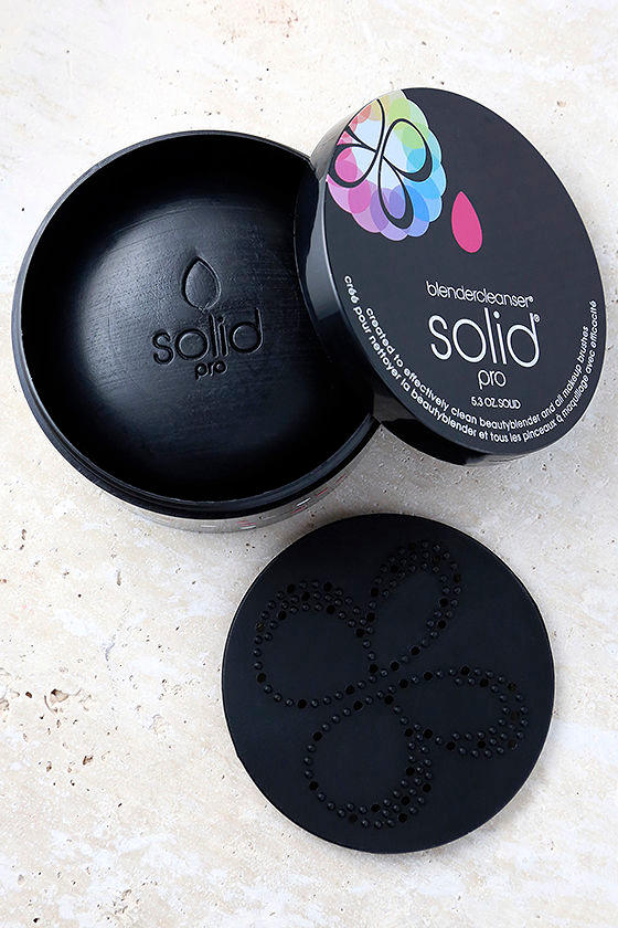 Beautyblender Solid Pro Blendercleanser Sponge Cleanser 45.00 Lulus