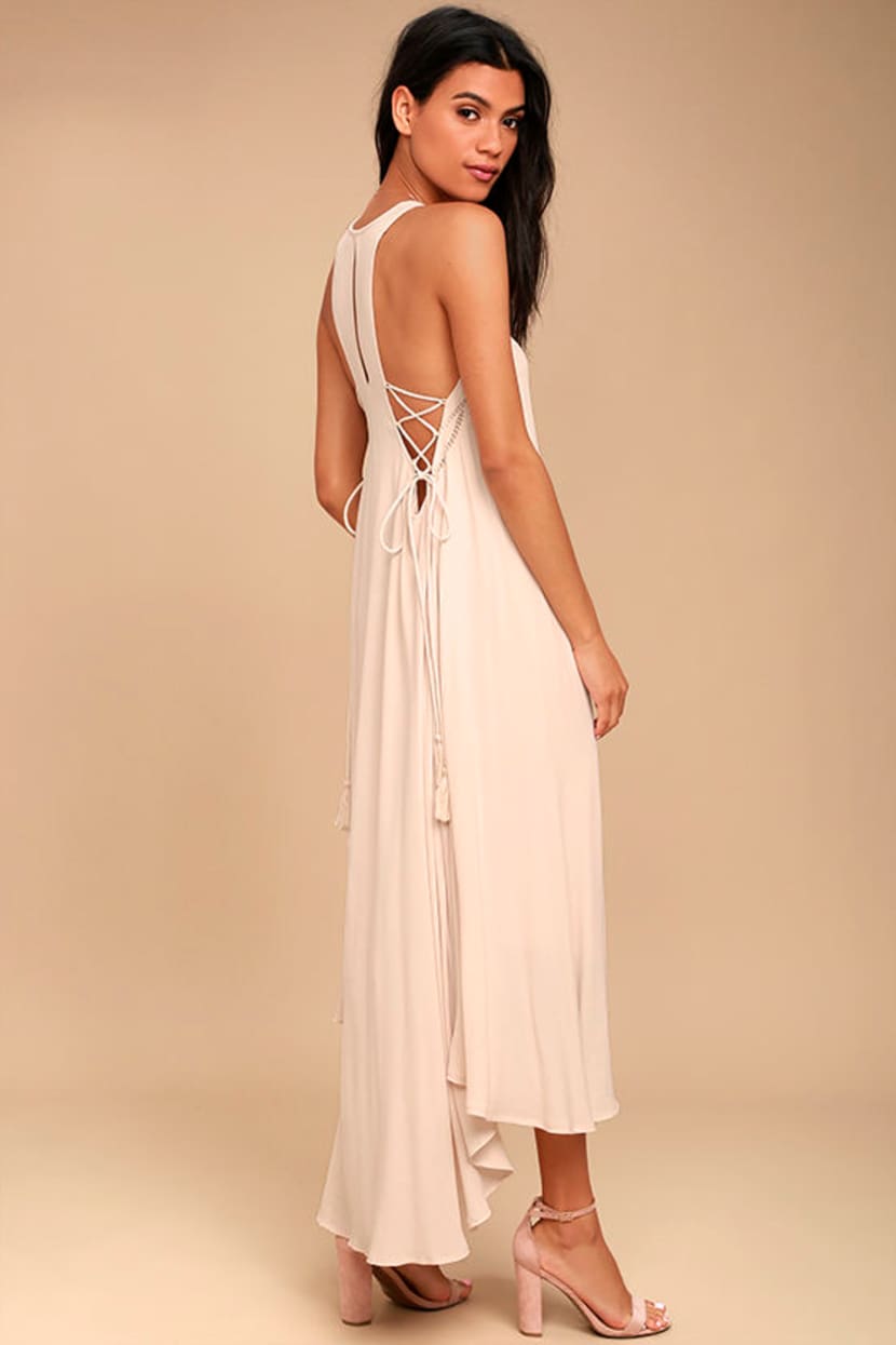 lucia lace dress LUCIA – La Premiere Global