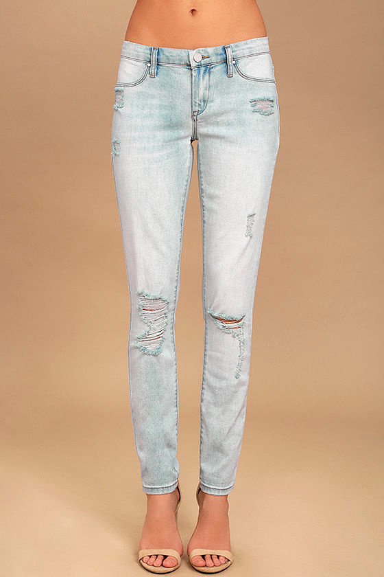 Blank NYC Spray On Jeans - Light Wash 