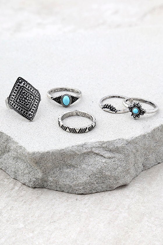 Down the Coast Blue and Silver Ring Set