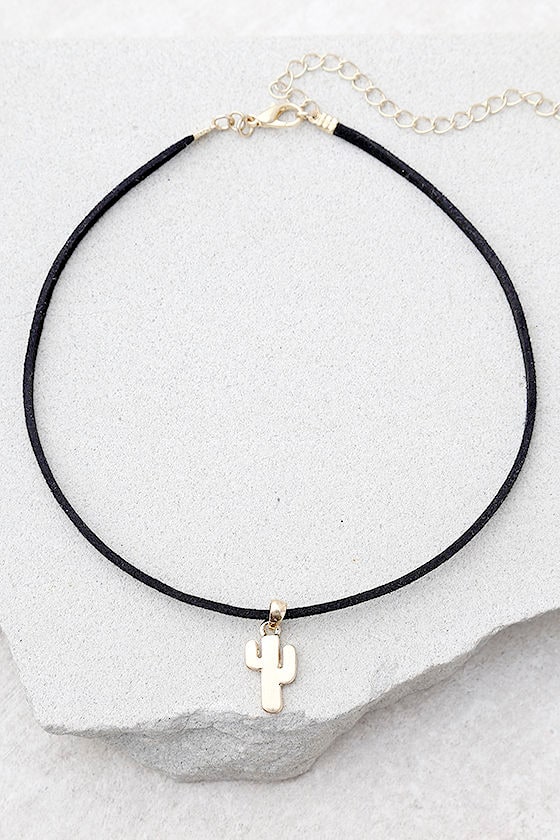 Desert Days Gold and Black Choker Necklace