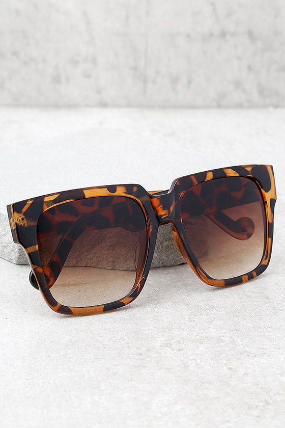 Perverse Buh Bye Paparazzi Tortoise Sunglasses 1