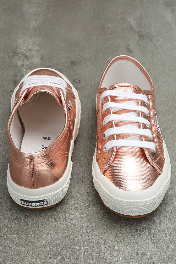 rose gold superga