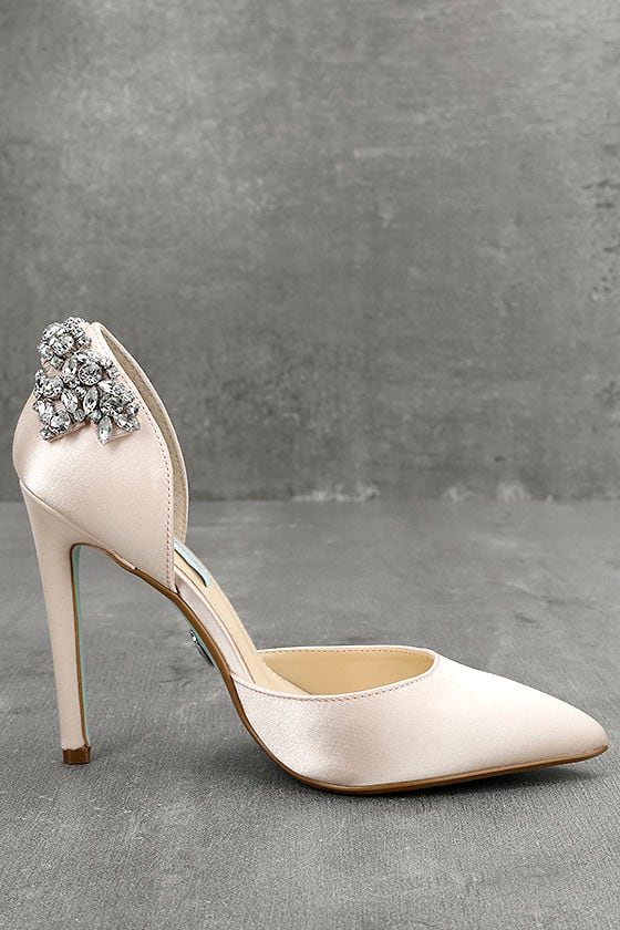 blue by betsey johnson champagne