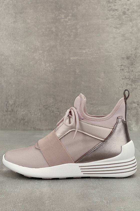 Kendall + Kylie Braydin3 Light Pink Hidden Wedge Sneakers 2
