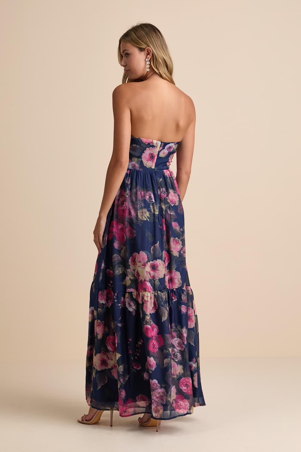 Cute Dresses, Tops, Shoes & Clothing for Women