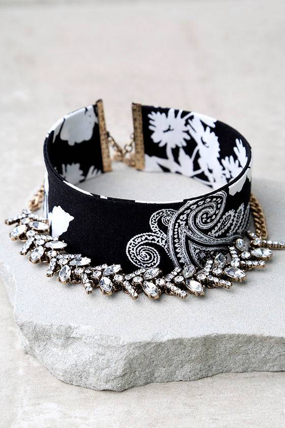 Chic Black Rhinestone Necklace Set Black And White Print Choker chic-black-rhinestone-necklace-set-black-and-white-print-choker
