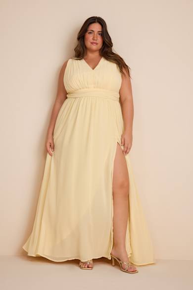 green emerald velvet dress Final Sale Plus Size Long Sleeve Casual Loose Pocket Dress in Mustard* –  Chic And Curvy main image 1