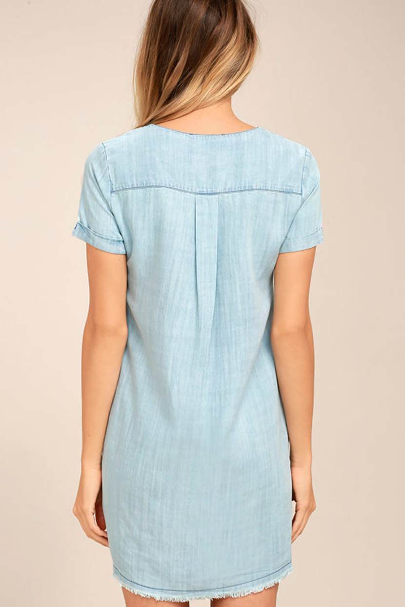 chinese dress ladies Women's Make It Happen Lace Trim Denim Chambray Dress in Light