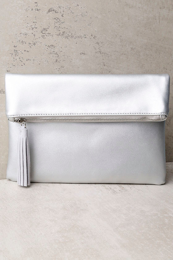 Go Girl Silver Clutch 1