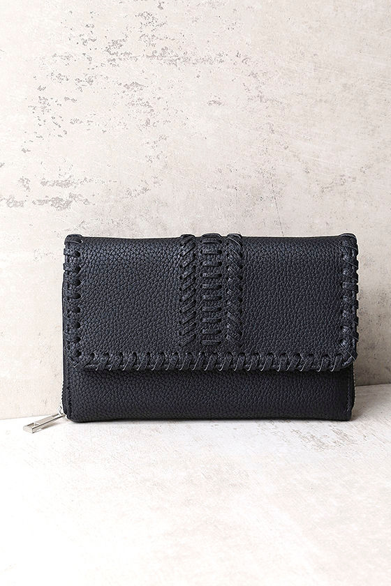 Austin Chic Black Clutch 2
