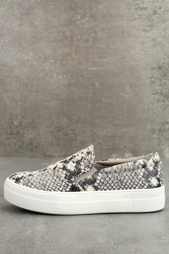 Steve Madden Gills Natural Snake Slip-On Sneakers 1