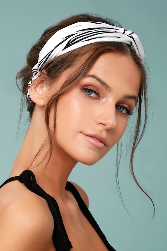 Away to Aruba Black and White Striped Headband 4