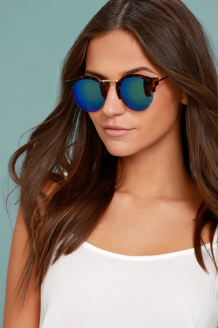 Sure Stunner Tortoise and Blue Mirrored Sunglasses
