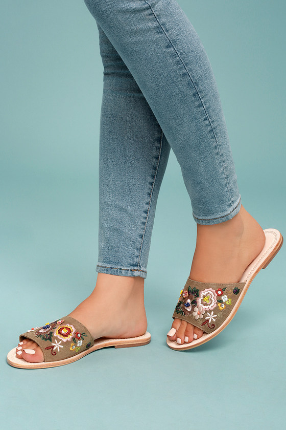 womens tan slide sandals