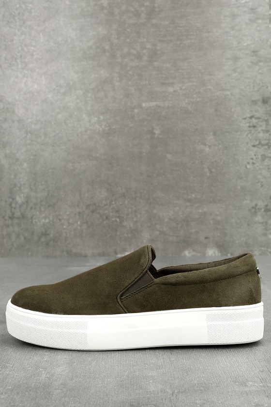 olive steve madden slip on