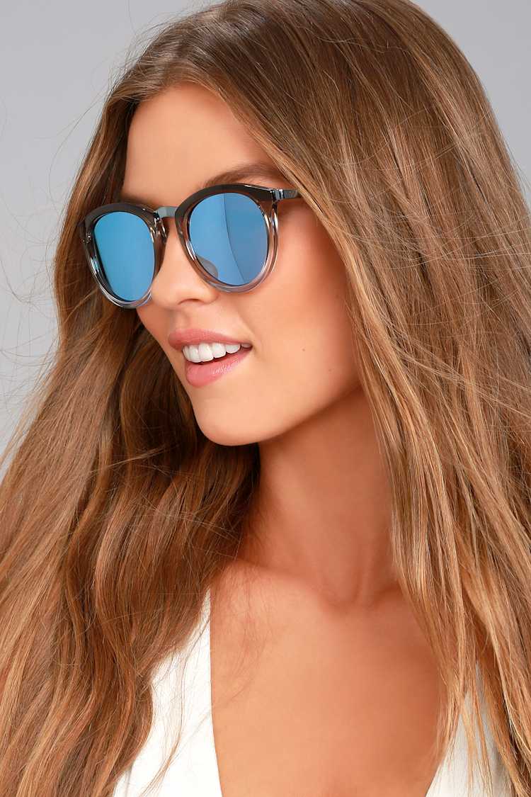 Le Specs mirrored sunglasses The Le Specs The Prince - Aviator Sunglasses - Gold  main image 3