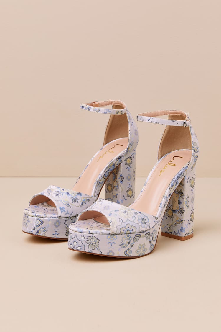 Cute Dresses, Tops, Shoes & Clothing for Women
