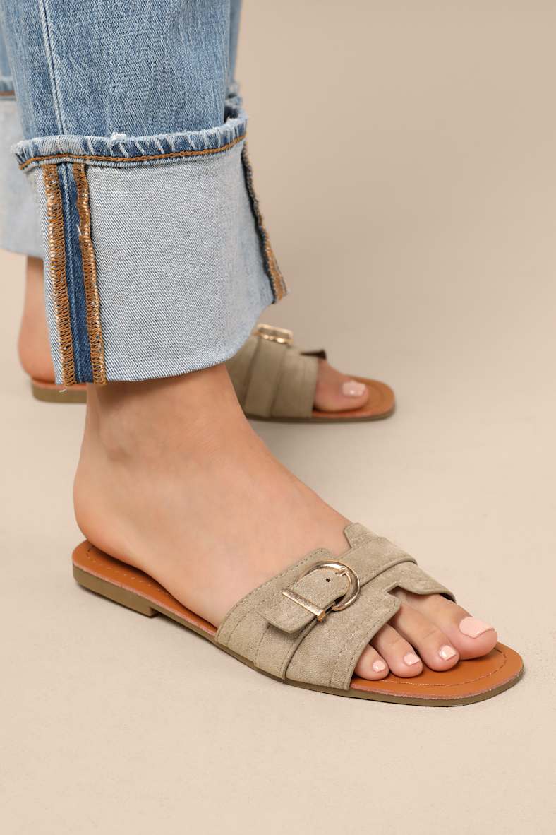 Cute Dresses, Tops, Shoes & Clothing for Women