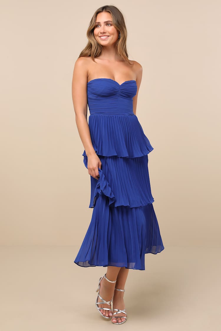 Cute Dresses, Tops, Shoes & Clothing for Women