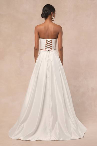Shop Luxe Bridal Dresses at Lulus