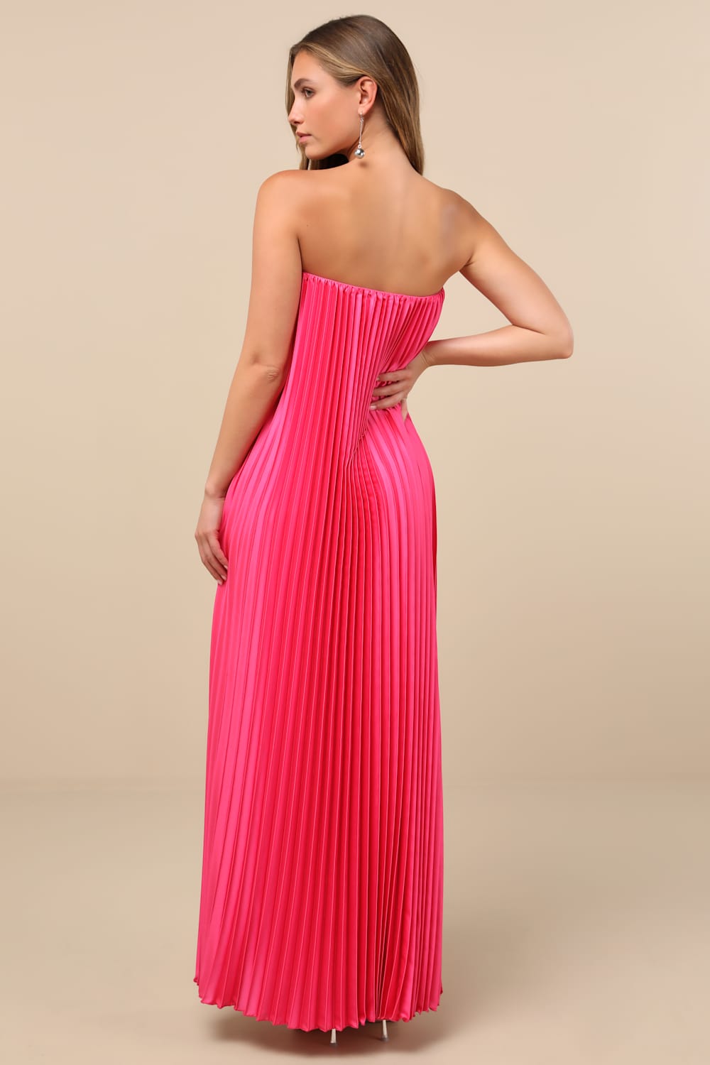 Divian Hot Pink Ombre Pleated Swing Maxi Dress