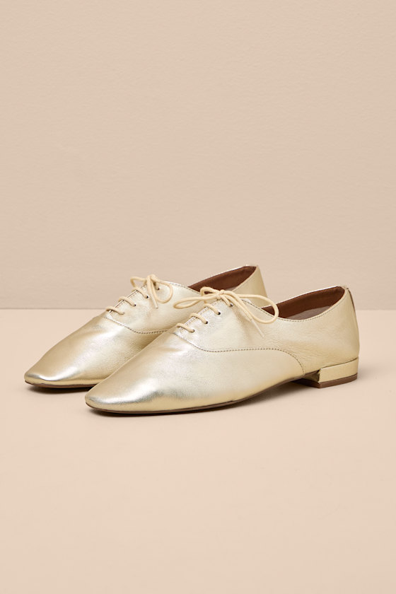 Starlet Light Gold Metallic Leather Lace-Up Oxfords 1
