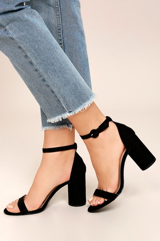 stylish black heels