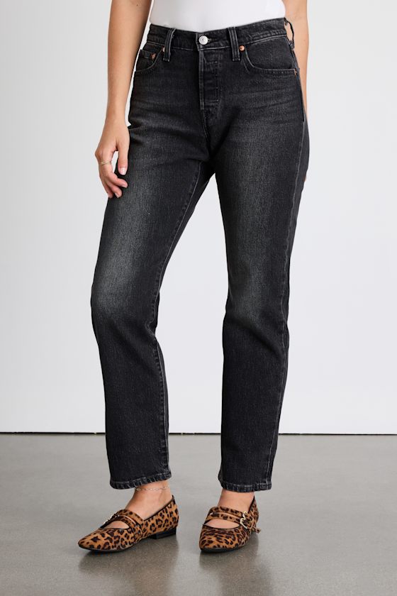 Levi's 501 Curve Washed Black Straight Leg Jeans In Black