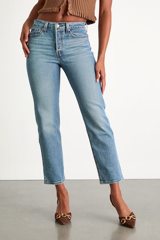 Wedgie Straight Light Wash Cropped High-Rise Jeans 3
