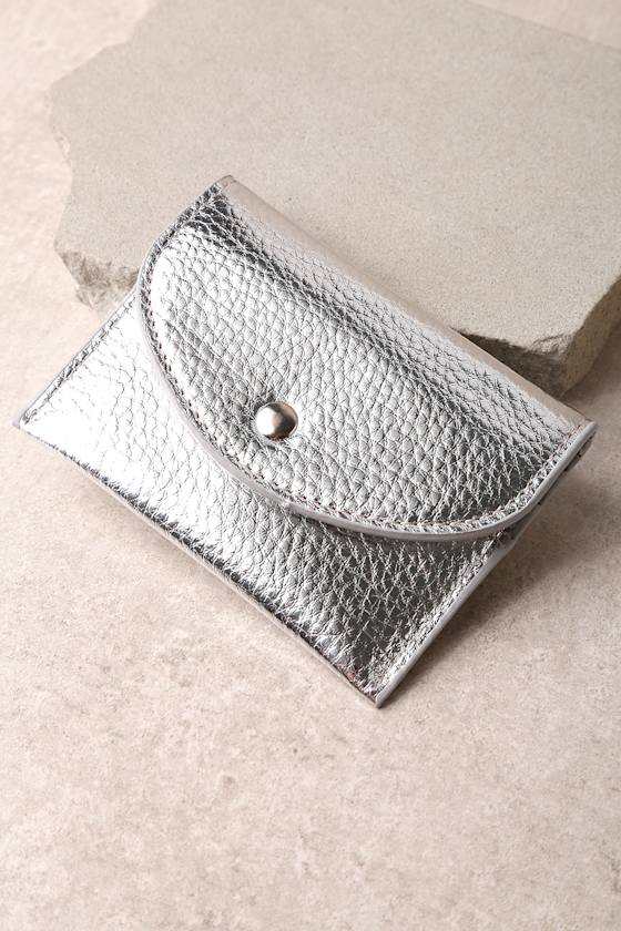 Chic Card Holder Vegan Card Holder Silver Wallet Lulus