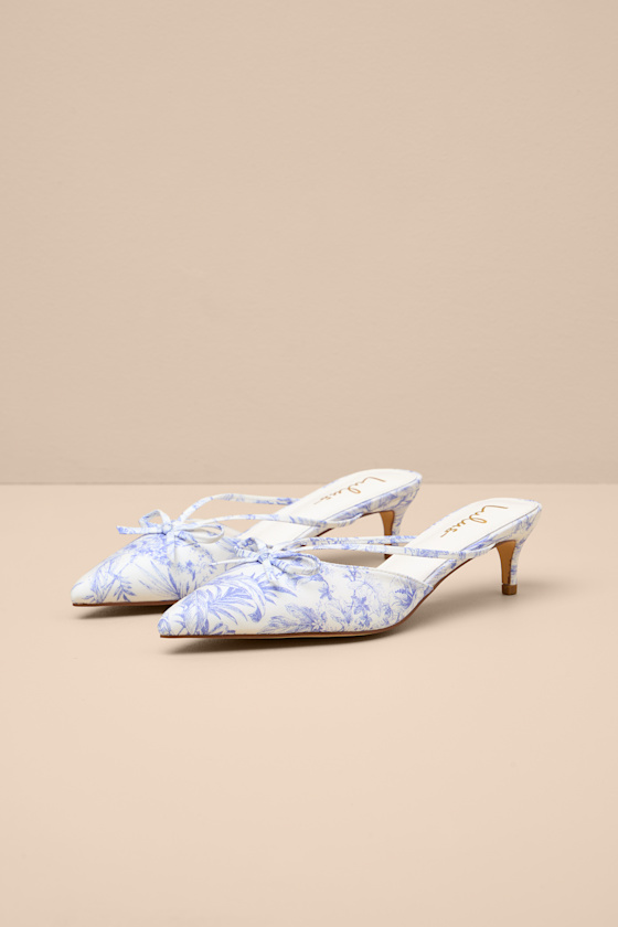 Sarita Lavender Leaf Print Pointed-Toe Mule Pumps 1