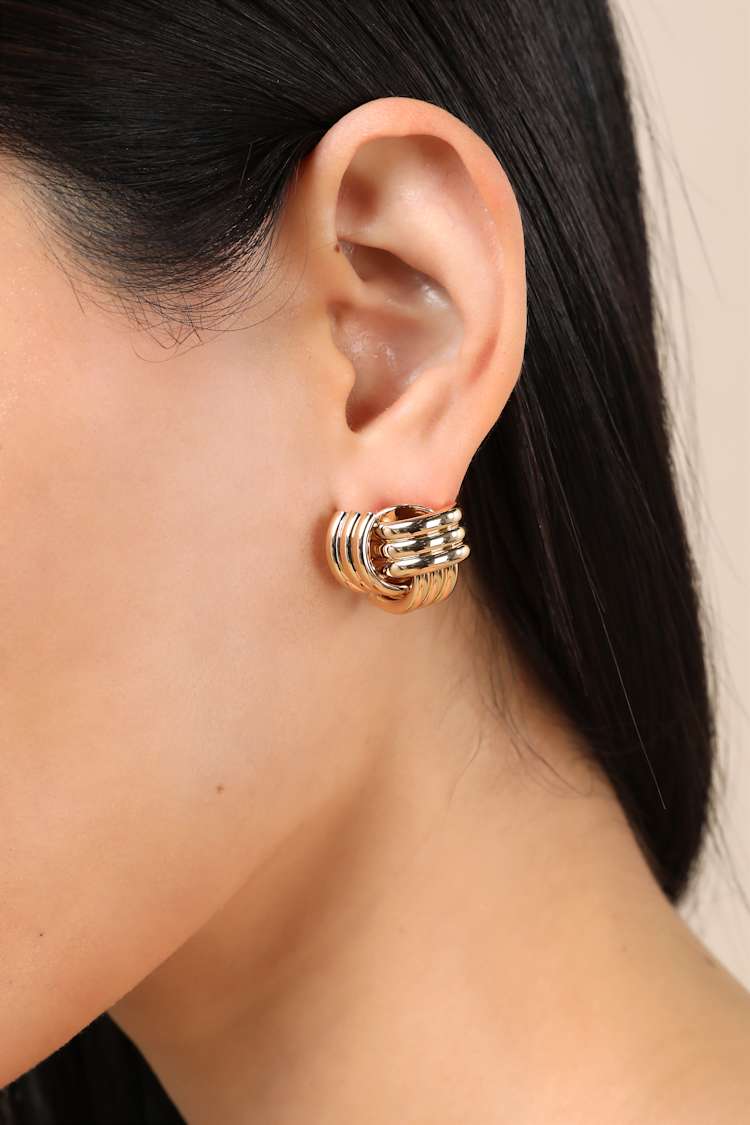Batina Gold Ribbed Knotted Stud Earrings