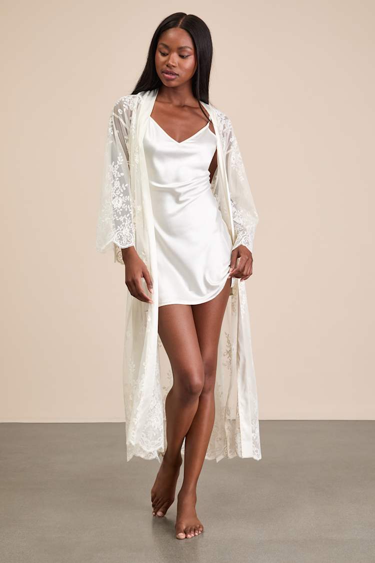 Leonor Ivory Satin Slip and Lace Robe Set