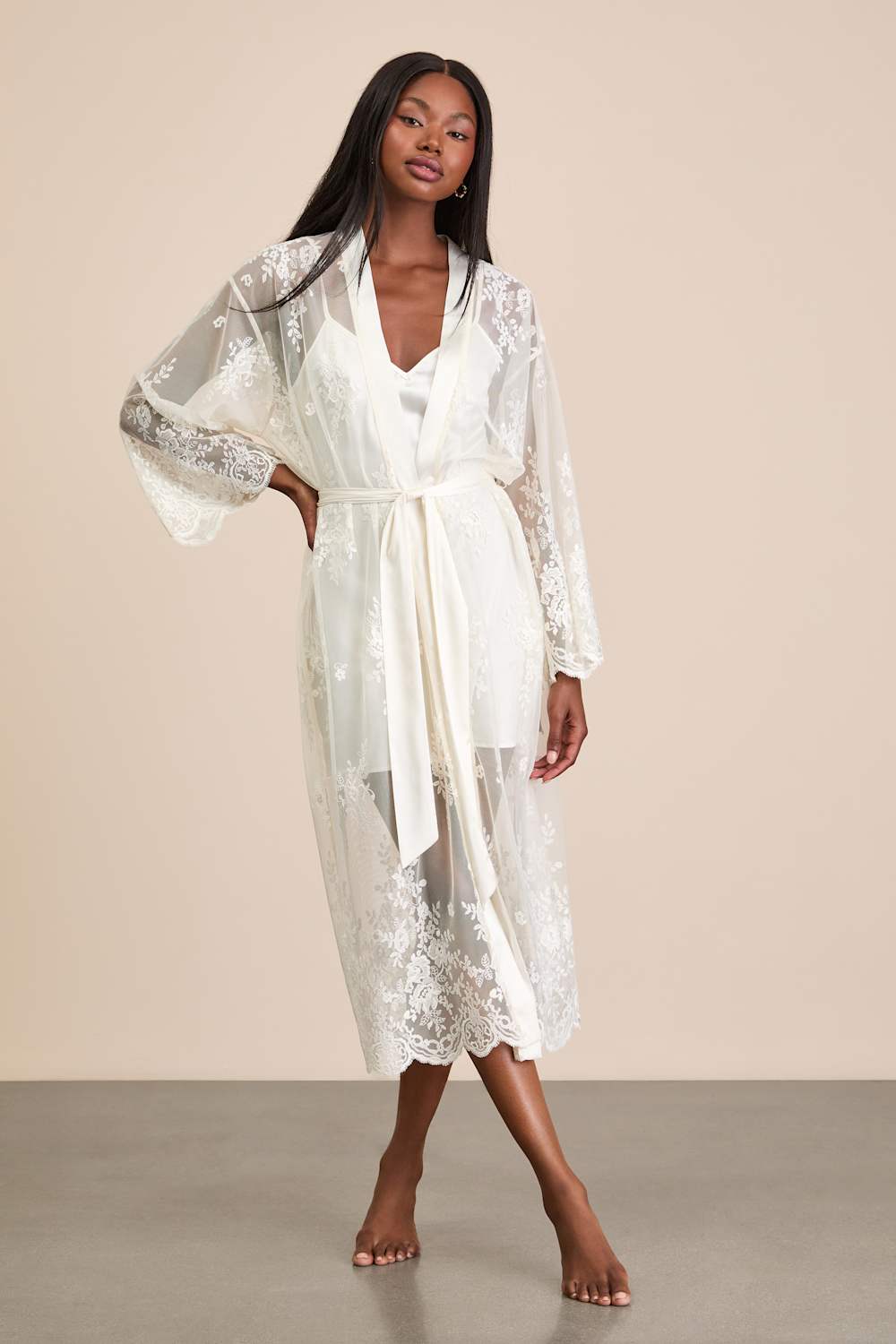 Leonor Ivory Satin Slip and Lace Robe Set