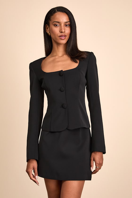 Eliana Black Scoop Neck Blazer 1