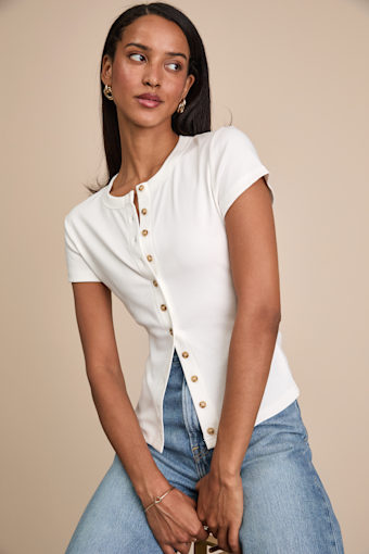 Annalena White Ribbed Button-Front Short Sleeve Top 1