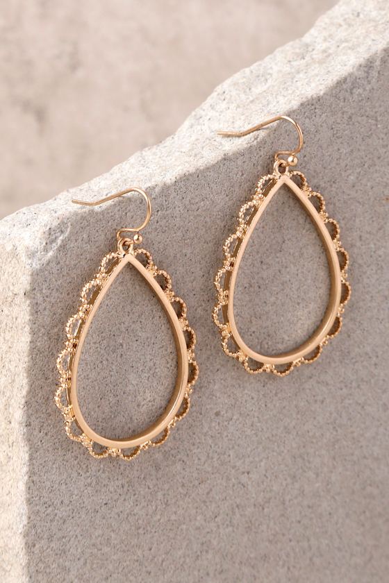 Arcadia Gold Earrings 2