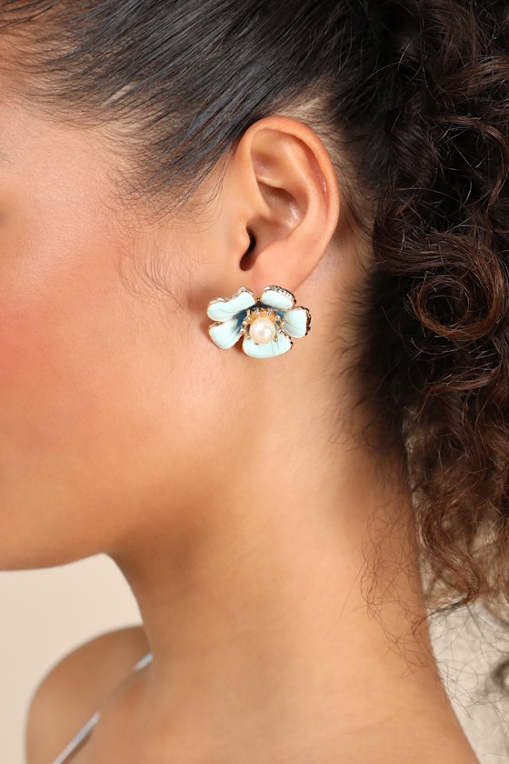 Soraya Light Blue Flower Pearl Stud Earrings