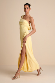 Maevyn Light Yellow Cowl Back Column Maxi Dress 5