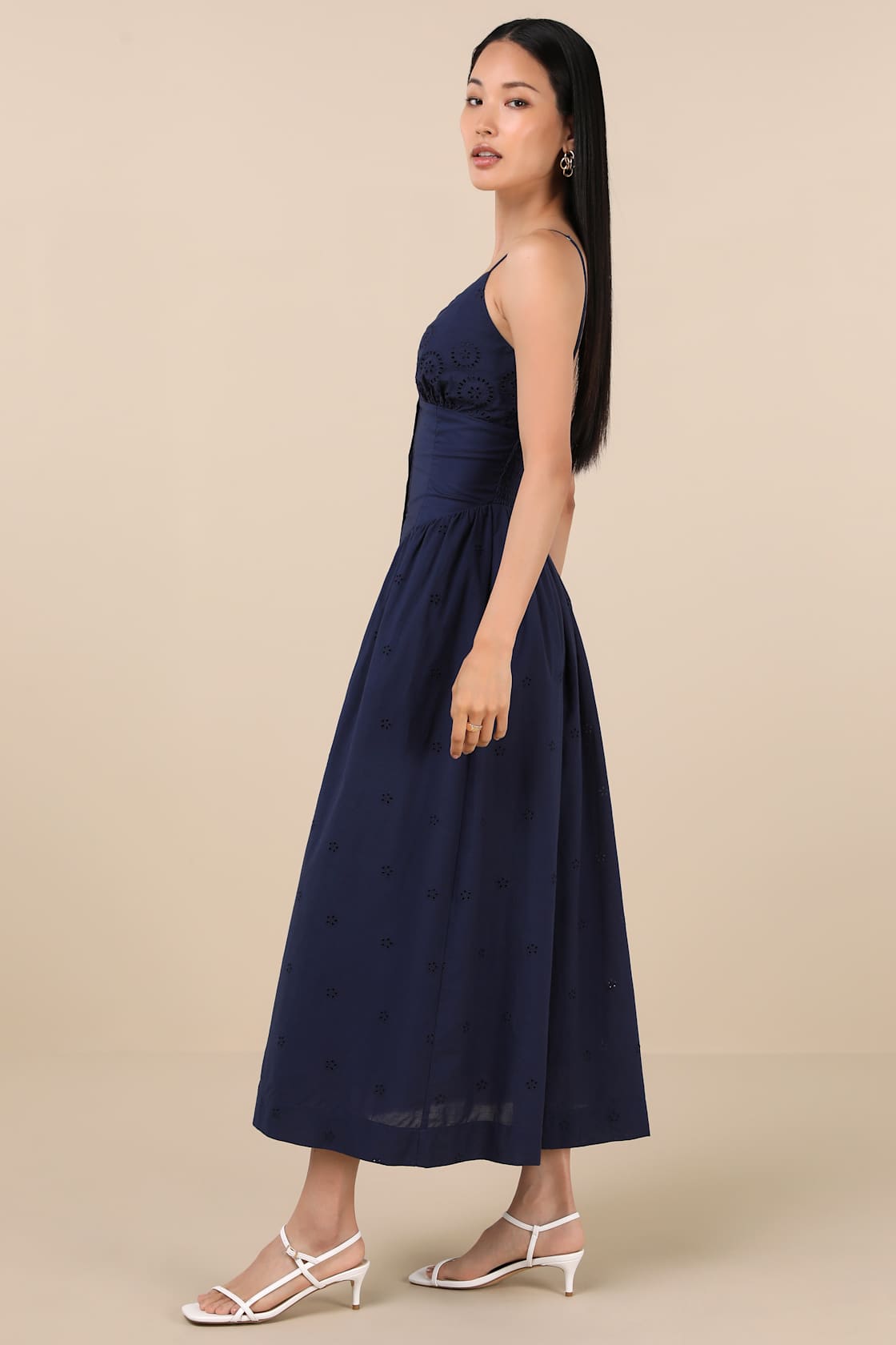 Cute Dresses, Tops, Shoes & Clothing for Women