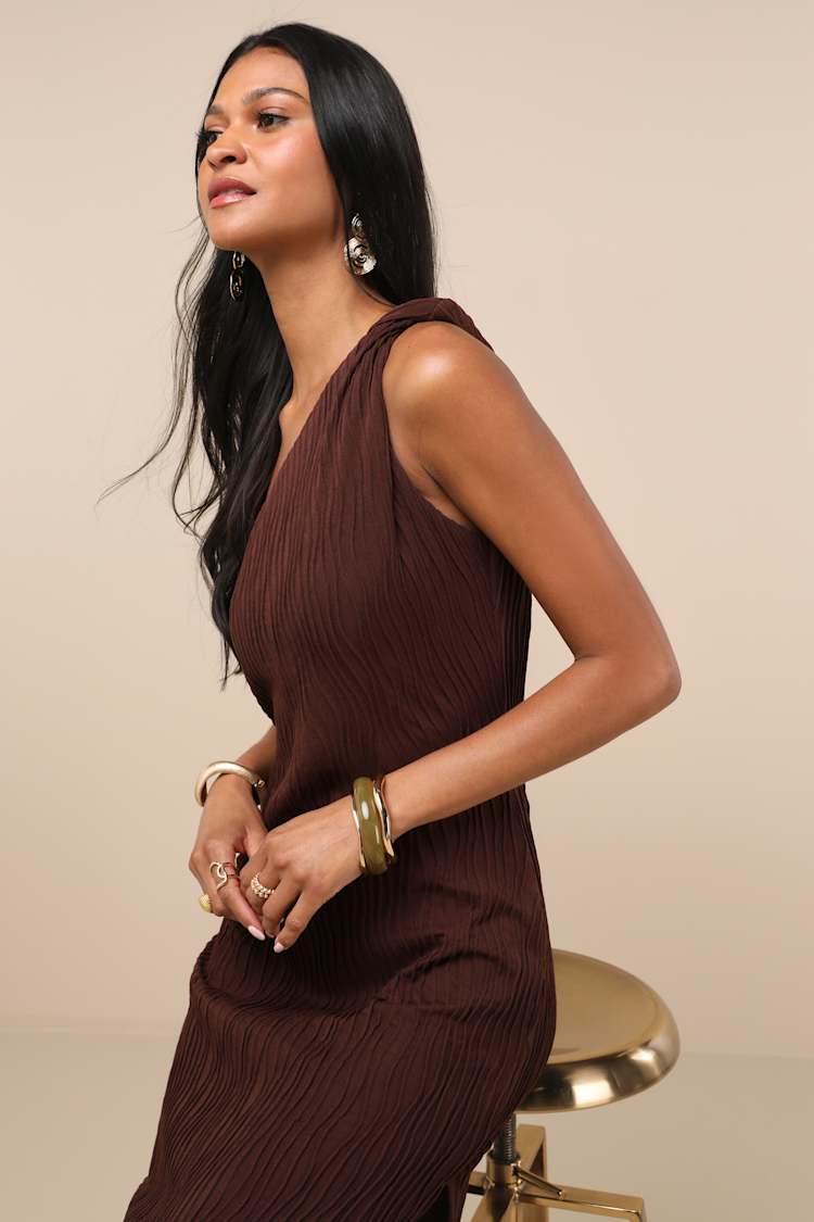 Aristea Brown Textured One-Shoulder Midi Dress