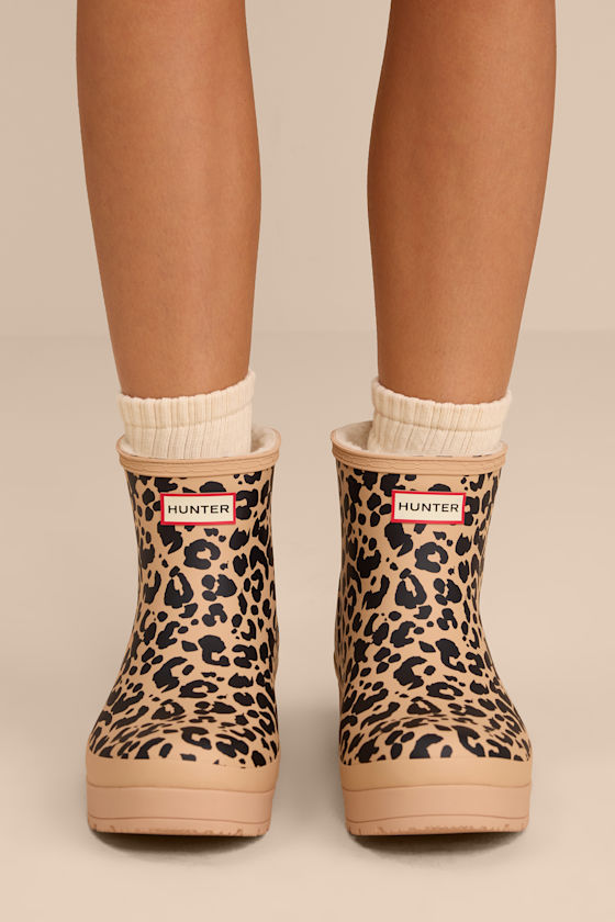 Hunter W Play Short Leopard - Shearling Rainboots - Rainboots - Lulus