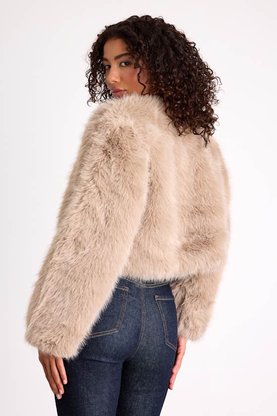 Blank NYC Crop Faux Fur Jacket - Taupe Jacket - Cropped Jacket - Lulus
