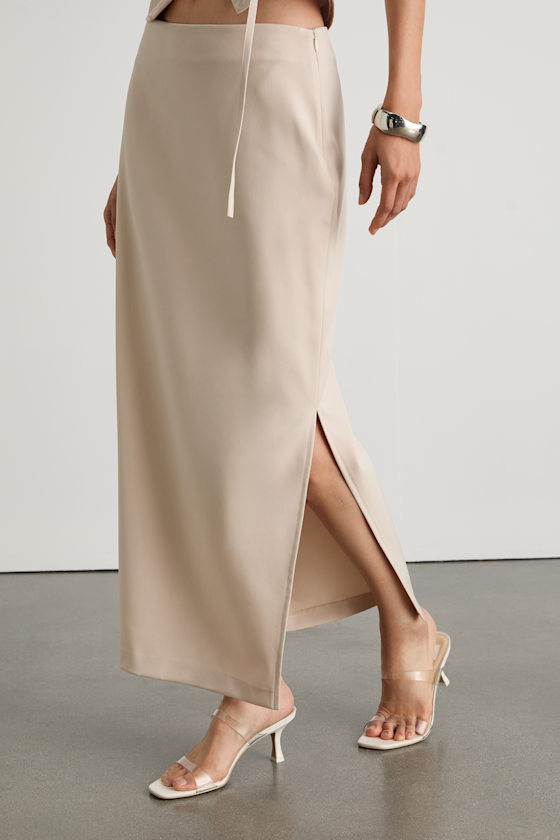 Virginia Beige Low-Rise Midi Skirt 2