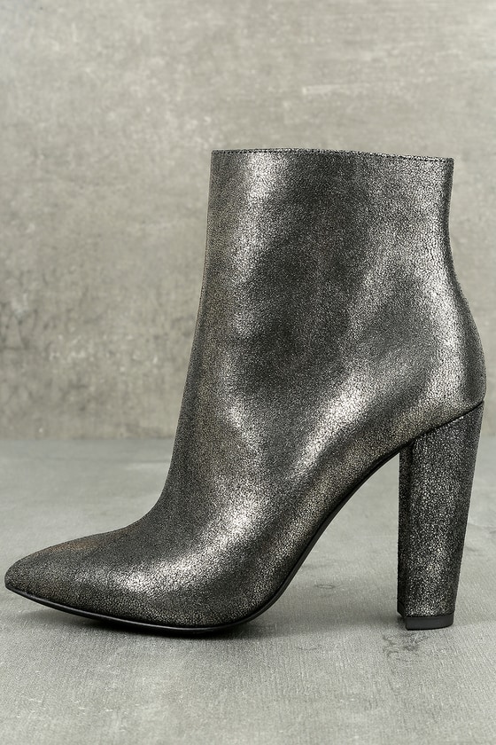 jessica simpson teddi bootie black