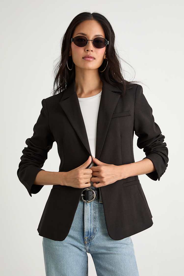 Hartlyn Black Fitted Blazer