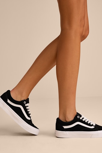 Old Skool Pop Lace Black Suede Leather Sneakers 1